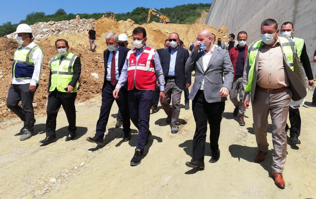 Belediye Başkanımız Sayın Nuri Tekin, Melen Barajı'nı incelemek üzere bölgeye gelen İstanbul Büyükşehir Belediye Başkanı Ekrem İmamoğlu'na eşlik etti.