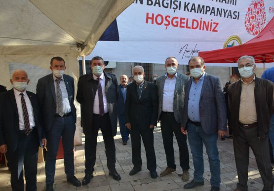 Alaplı Belediyesi ve Türk Kızılay Alaplı Şubesi işbirliğinde Cumhuriyet Bayramı dolayısıyla kan bağışı kampanyası düzenlendi.