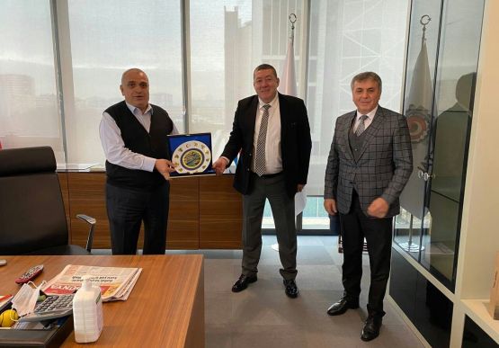 Belediye Başkanımız Sayın Nuri Tekin, Türk Metal Sendikası Genel Başkanı Pevrul Kavlak'ı ziyaret etti.