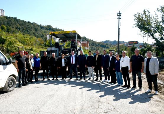 ALAPLI’DA ASFALT ÇALIŞMALARI BAŞLADI: 10 BİN TON SICAK ASFALT SERİLECEK.