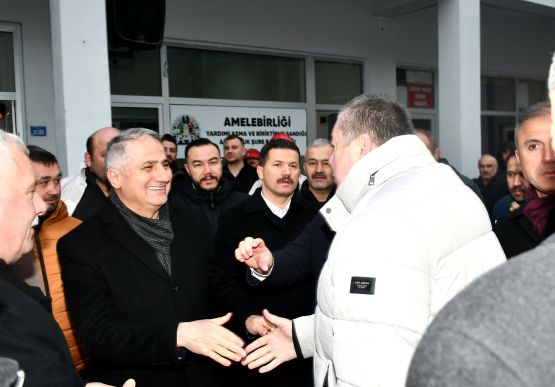 BAŞKAN TEKİN, MESAİYE BAŞLAYAN MADENCİLERİ KUYU BAŞINDAN UĞURLADI...