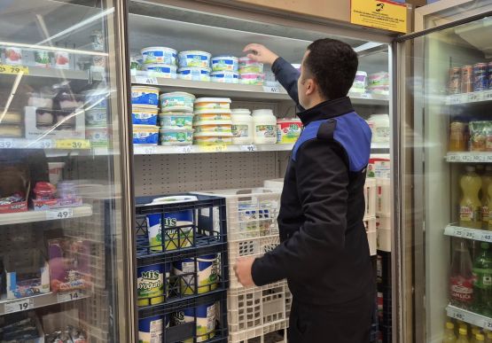 ALAPLI’DA ZABITA EKİPLERİ SON KULLANMA TARİHİ GEÇMİŞ ÜRÜNLERE EL KOYDU