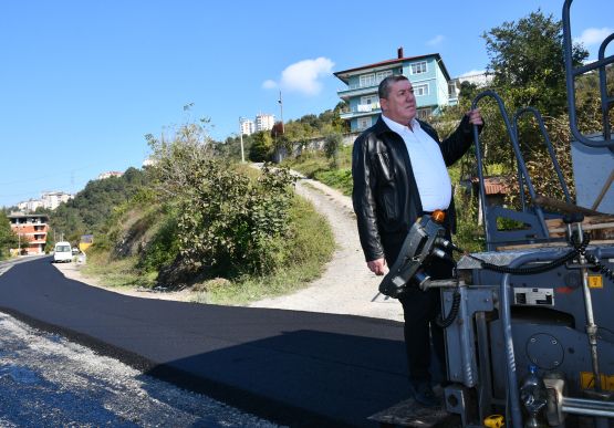ALAPLI’DA ASFALT ÇALIŞMALARI BAŞLADI: 10 BİN TON SICAK ASFALT SERİLECEK.