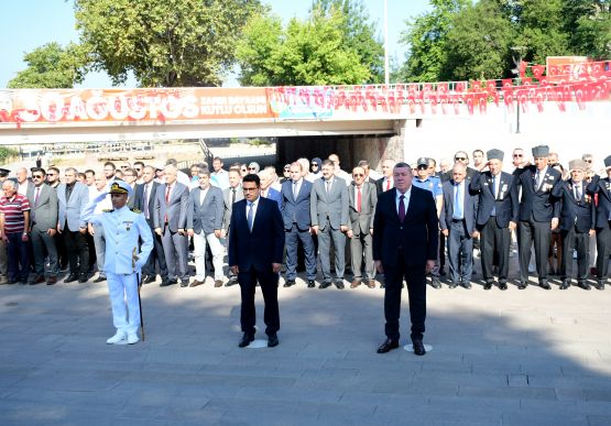 BÜYÜK ZAFERİN 103. YILI ALAPLI'DA KUTLANDI