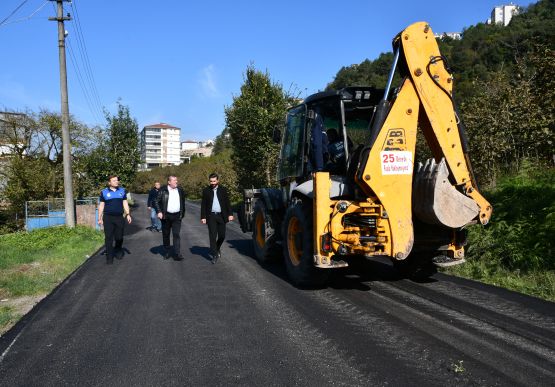 ALAPLI’DA ASFALT ÇALIŞMALARI BAŞLADI: 10 BİN TON SICAK ASFALT SERİLECEK.