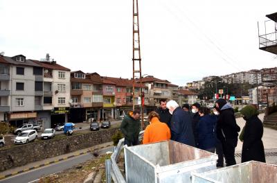 Alaplı Belediye Başkanı Nuri Tekin, Taşbaşı üst geçidinin yapımı için ölçüm çalışmalarının başladığını söyledi.