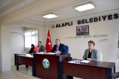 ALAPLI BELEDİYESİ MECLİS TOPLANTISI GERÇEKLEŞTİ.